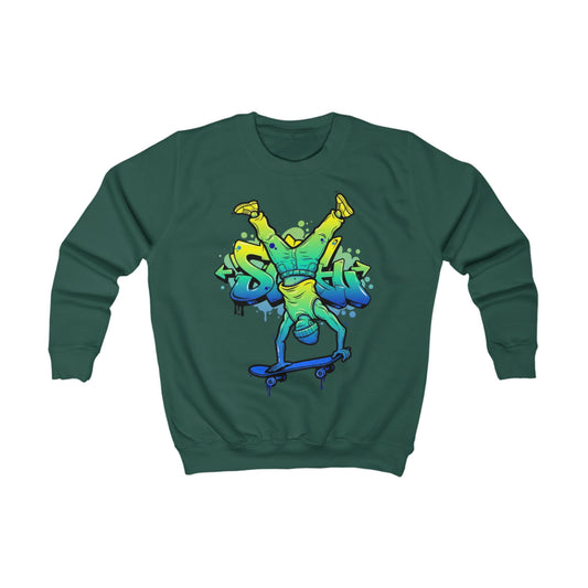 Grünes Kinder-Sweatshirt mit Graffiti-Skateboarder Vorderansicht - Street Style Mode