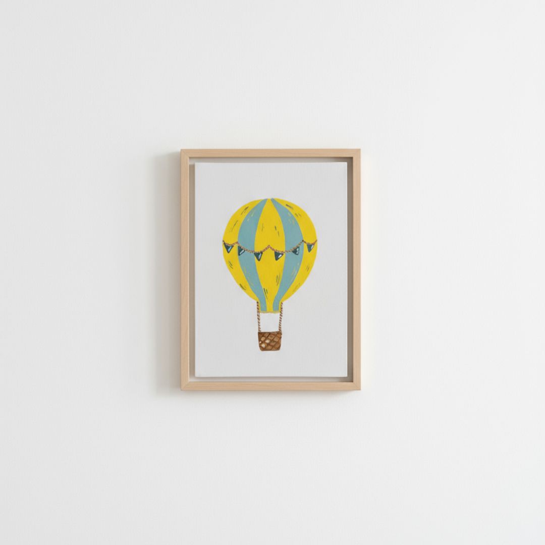 Handgemaltes Heißluftballon Leinwandbild in Gelb mit Rahmen für Kinderzimmer - Ballon Wandbild auf Canvas