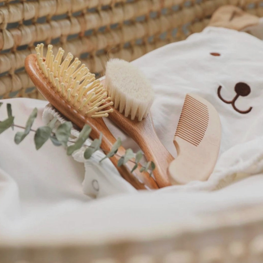 Personalisierbares Baby-Haarkamm Set