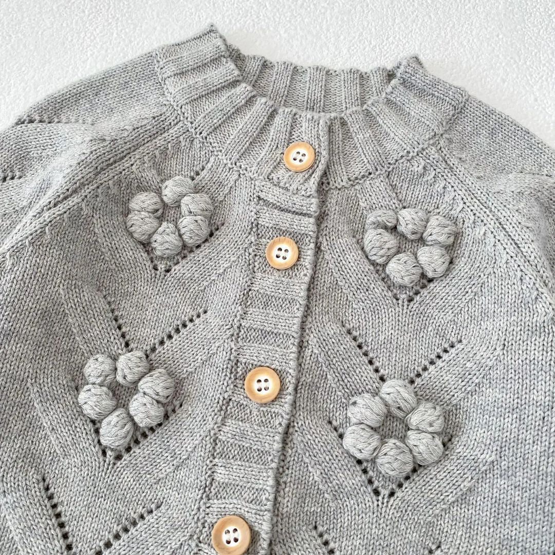 strickjacke aus handgemachten bällen